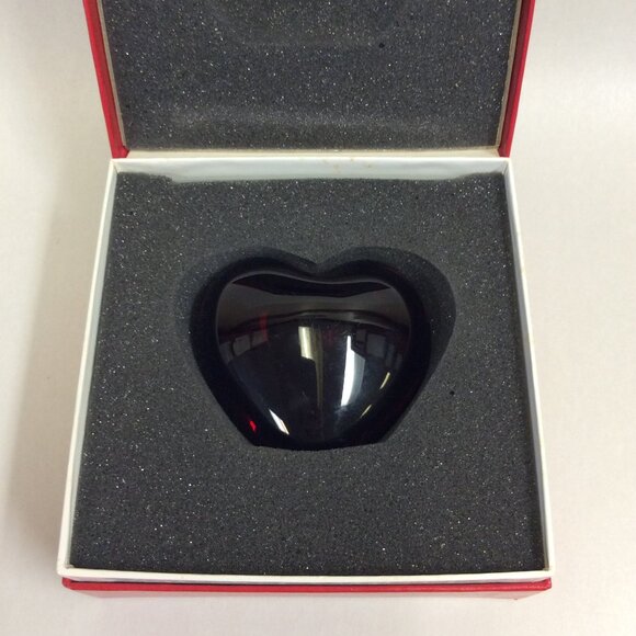 BACCARAT Red Crystal Amor Heart with box - French designer keepsake - Picture 5 of 8